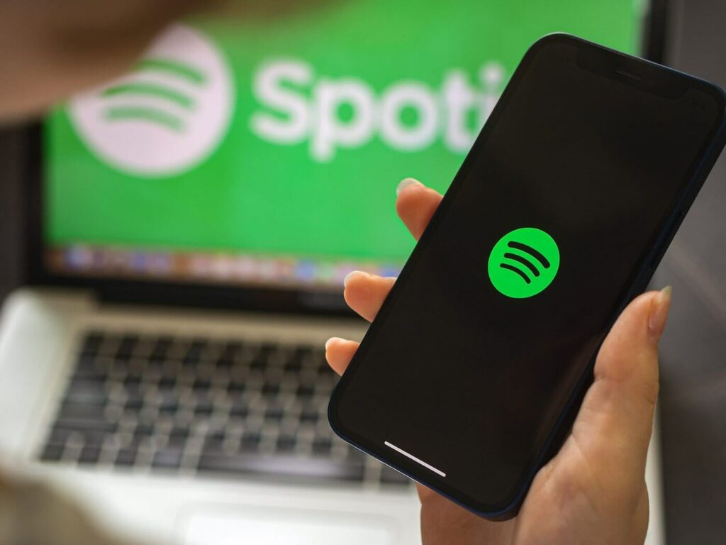 Simple Ways to Increase Bass on Spotify on iPhone or iPad